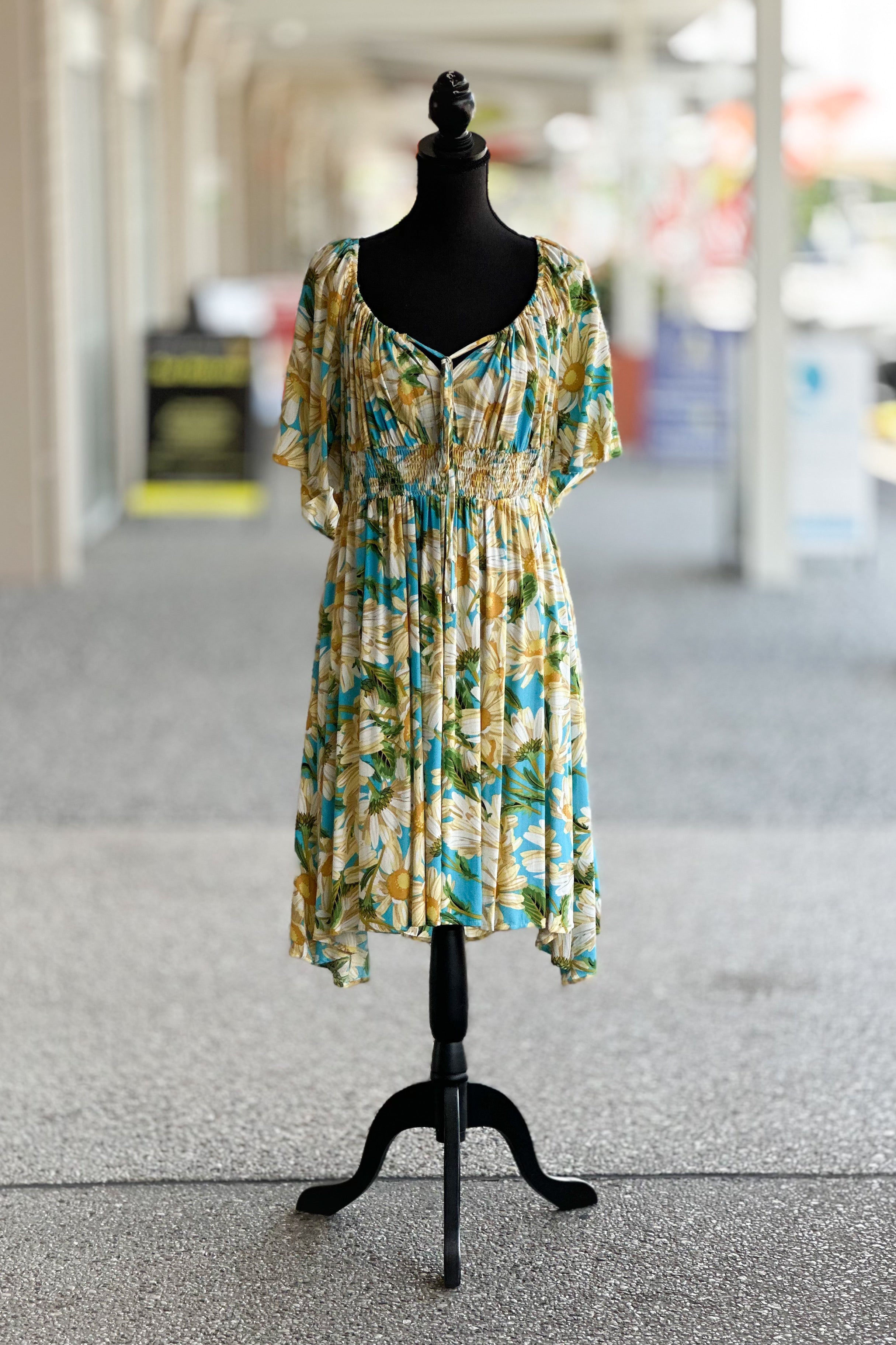 Daisy Breeze Midi Dress