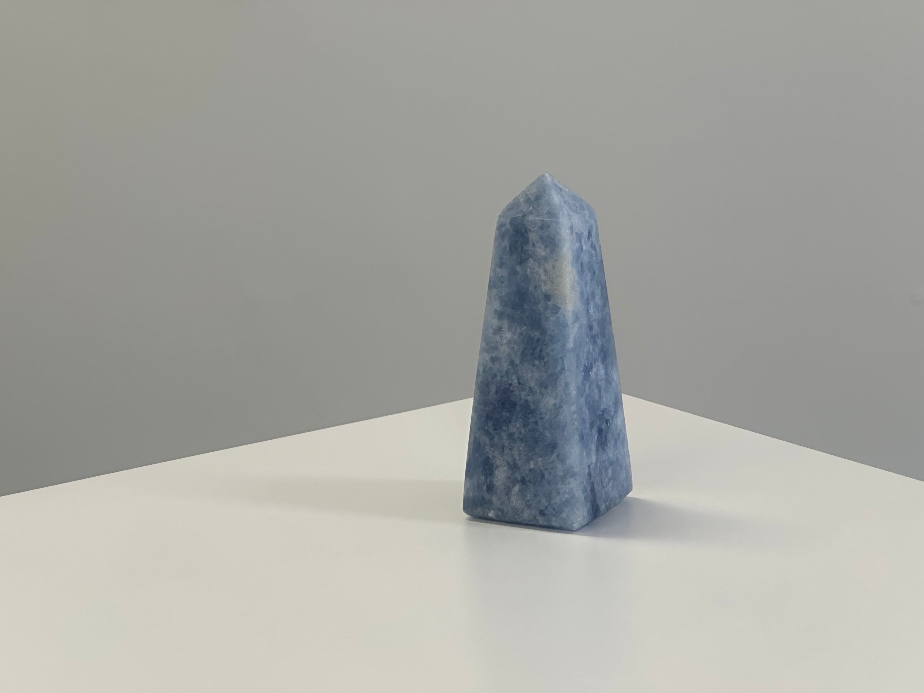 Blue Calcite / Point [1]
