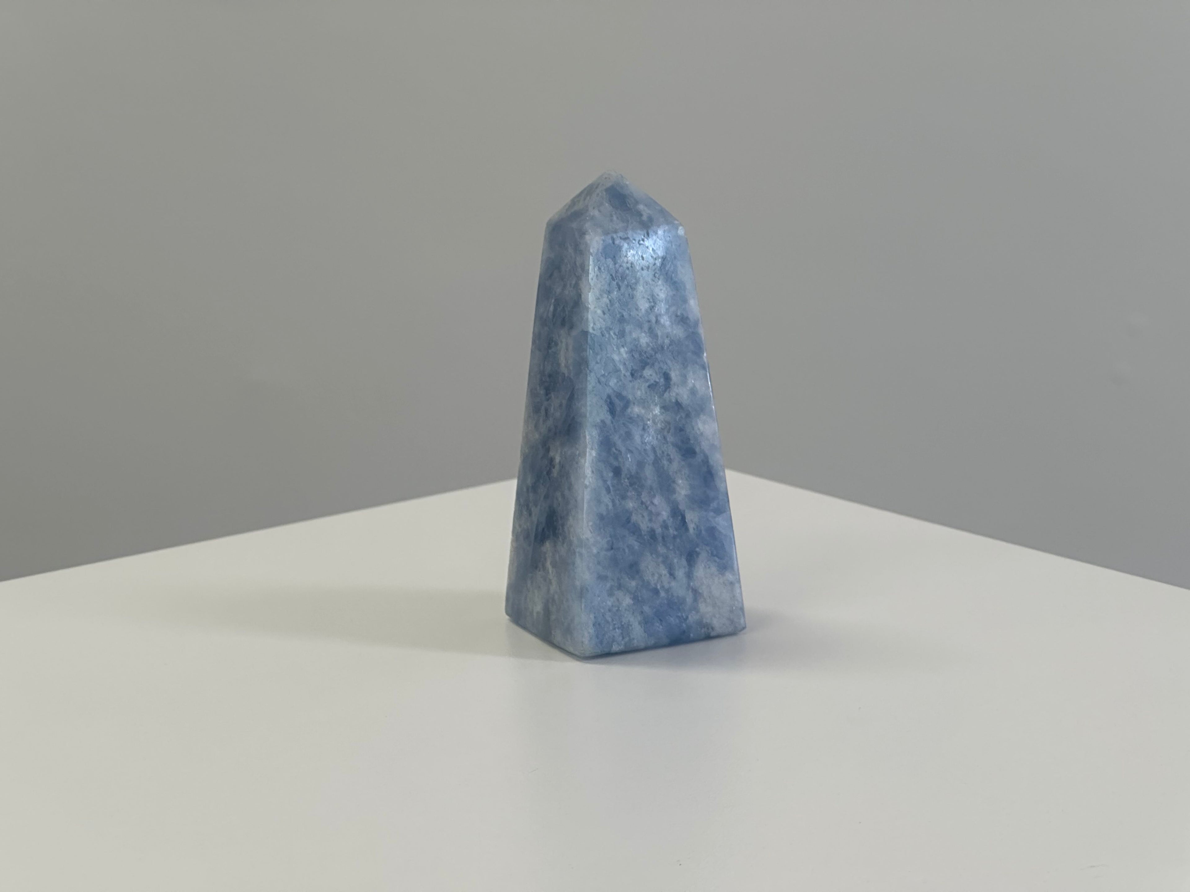 Blue Calcite / Point [2]